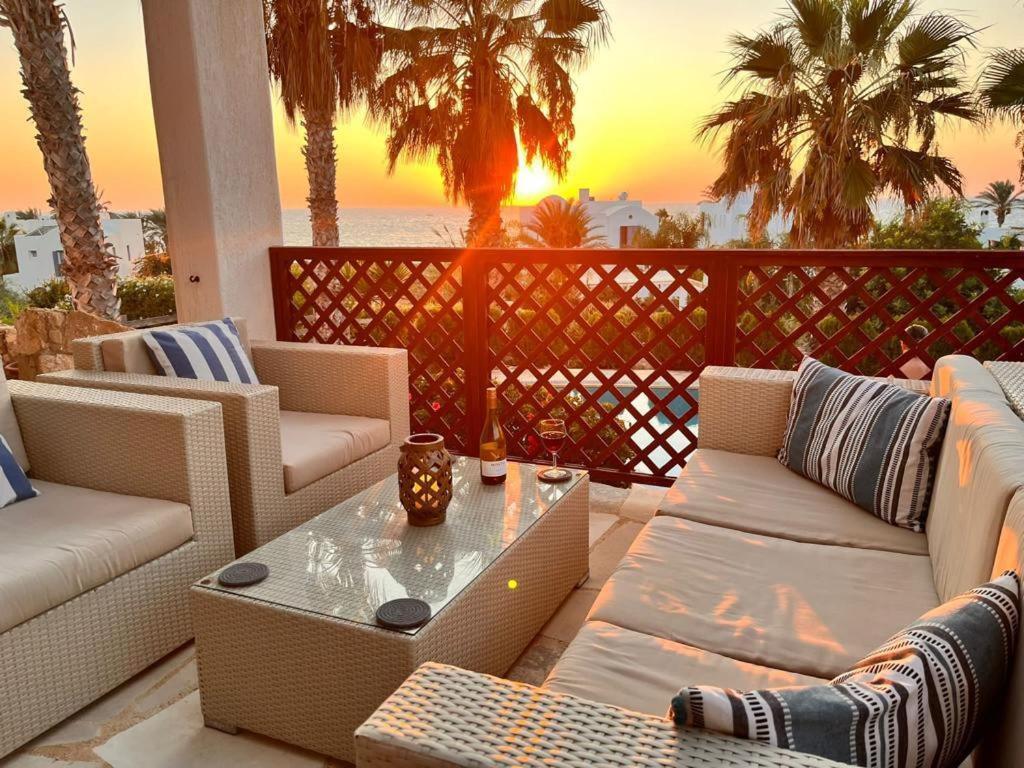 Sky Villa Пафос Екстер'єр фото
